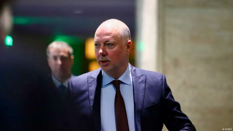 Изненадващото сваляне на Росен Желязков: какво ще последва