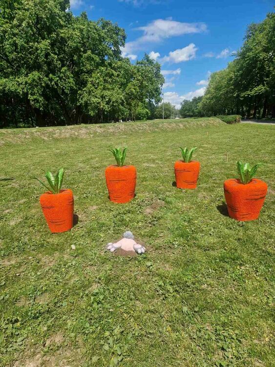 С нова Великденска украса Димитровград посреща предстоящите празници