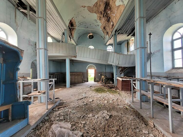 Стартират кампания за възстановяване на рушащата се църква в Корен