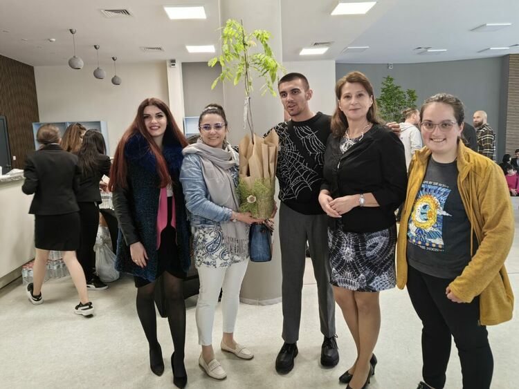 Сградата на Международният младежки център в Перник бе официално открита