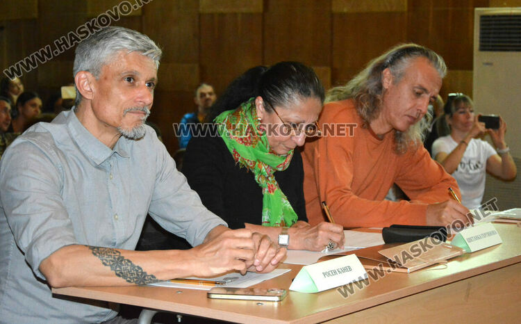 Откриха тридневния Национален фестивал на камерния танц в Хасково