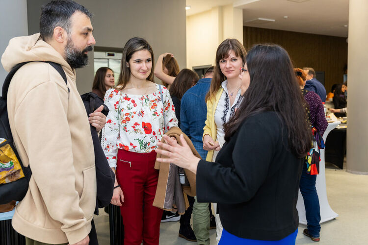 Сградата на Международният младежки център в Перник бе официално открита
