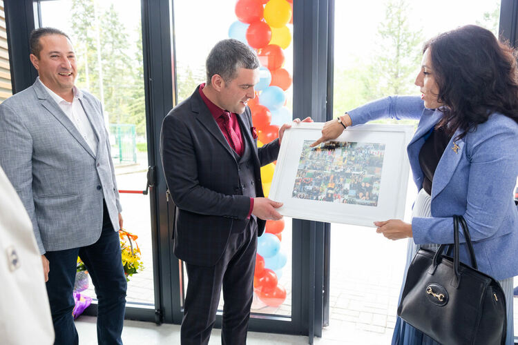 Сградата на Международният младежки център в Перник бе официално открита