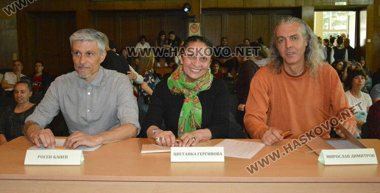 Откриха тридневния Национален фестивал на камерния танц в Хасково