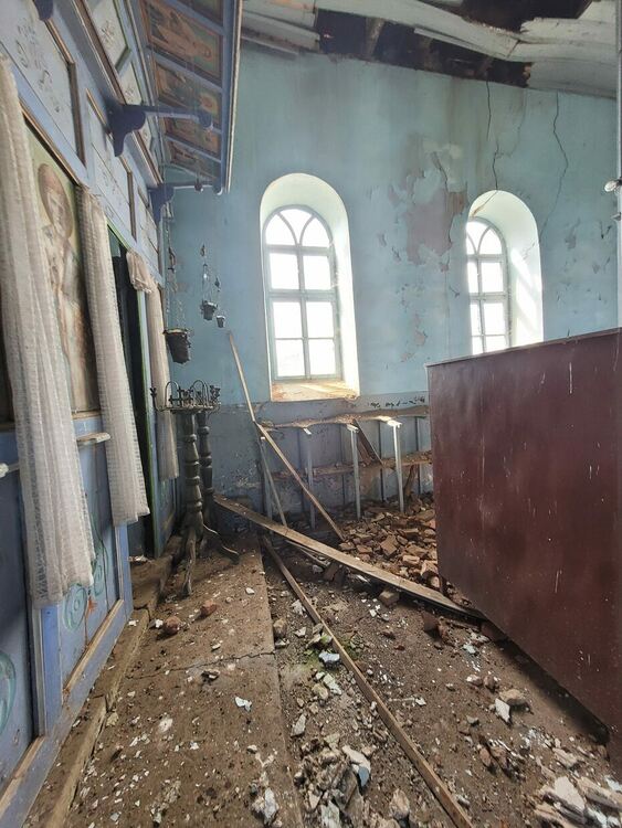 Стартират кампания за възстановяване на рушащата се църква в Корен