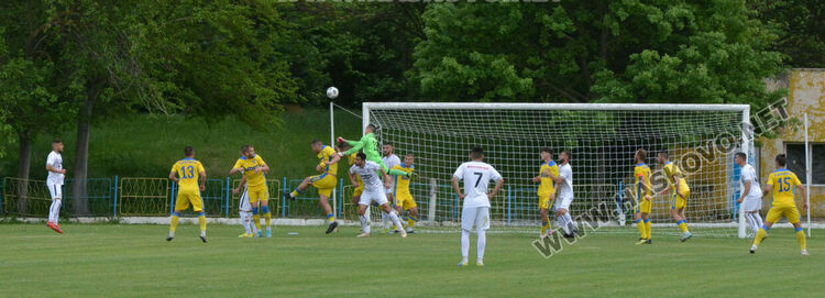 „Димитровград“ разби „Розова долина“, „Саяна Хасково“ с минимален успех в Созопол