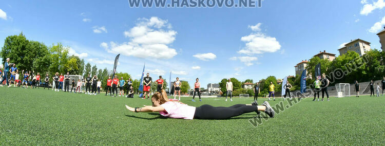 Над 100 души се включиха в благотворителна тренировка в Хасково