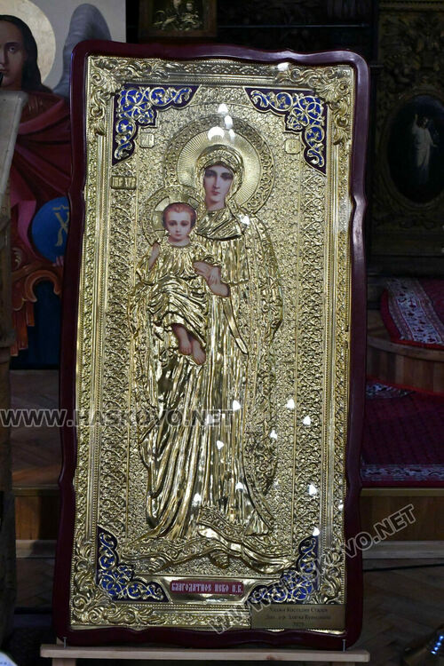 Цветница е!