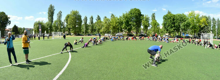 Над 100 души се включиха в благотворителна тренировка в Хасково