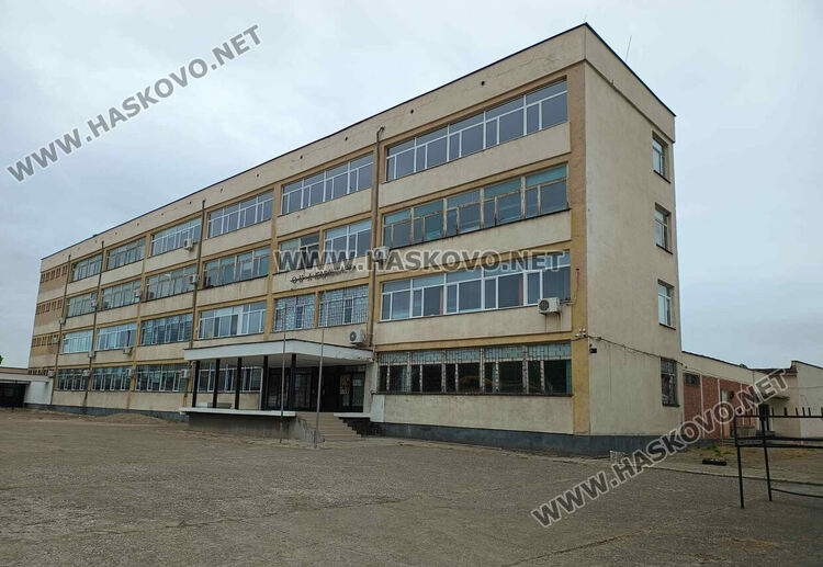 14-годишно момче е в болница след бой в училището в Узунджово 