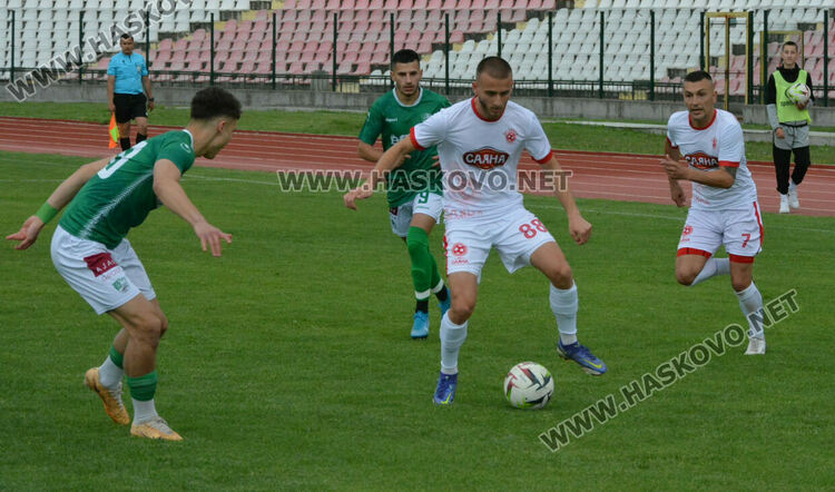 „Саяна Хасково“ с класическа победа срещу „Берое II“