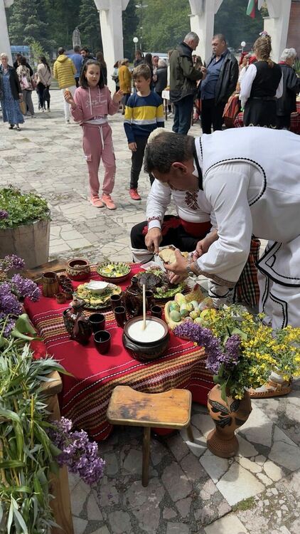 За дванадесета година се проведе регионалният конкурс „Червен, червен Великден“