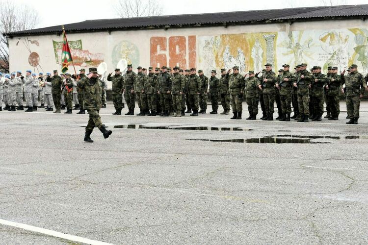 Военнослужещи ще направят демонстрация на въоръжение в Асеновград