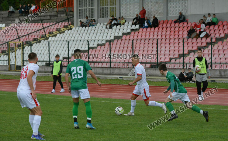 „Саяна Хасково“ с класическа победа срещу „Берое II“