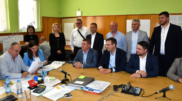 Заместник-председателят и бивш министър на околната среда води листата на ДПС в Хасково