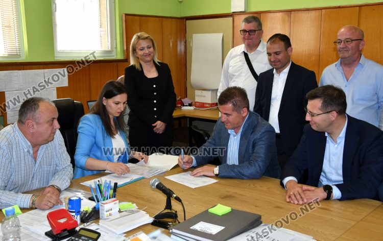 Заместник-председателят и бивш министър на околната среда води листата на ДПС в Хасково