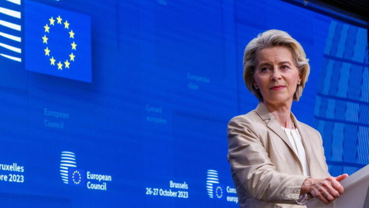 Лайен настоява за честна конкуренция с Китай