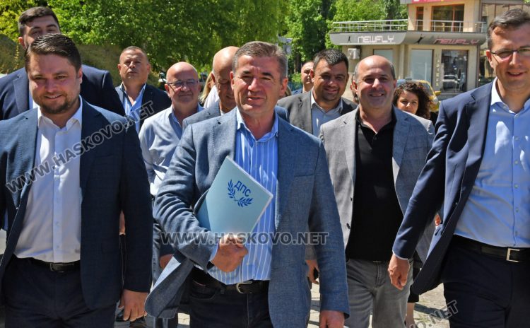 Заместник-председателят и бивш министър на околната среда води листата на ДПС в Хасково