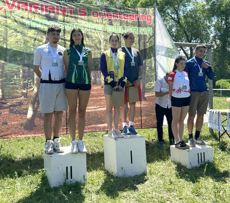 Дияна Янева с три медала от  Купа „Великден“