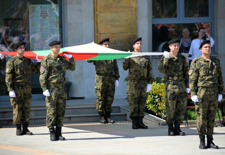 Асеновградчани отпразнуваха Гергьовден с концерт 