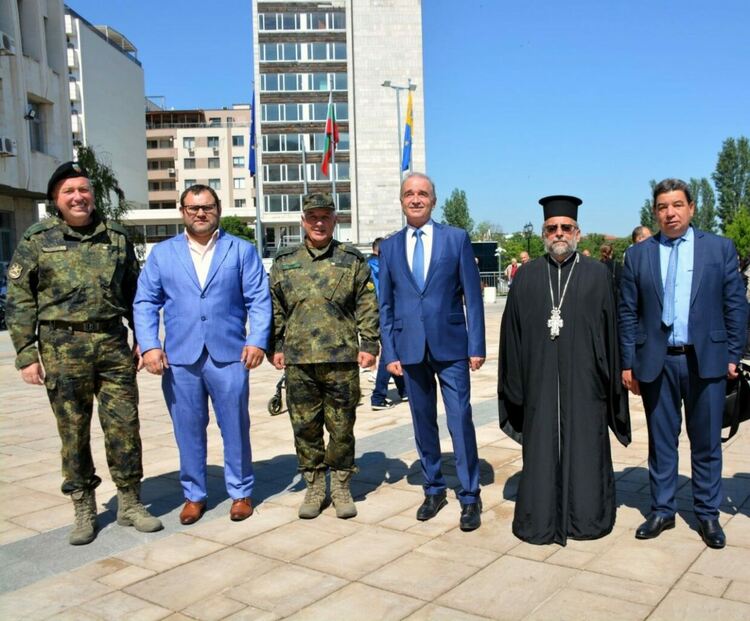 Асеновградчани отпразнуваха Гергьовден с концерт 