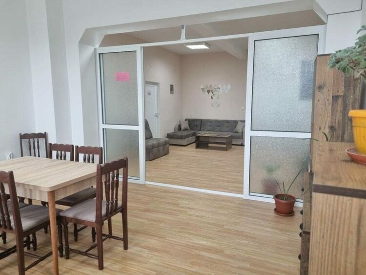 Осветиха втория етаж на Центъра за болни от деменция лица