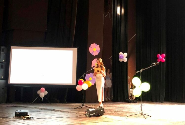 Фестивал на чуждите езици за поредна година зарадва зрители и възпитаници на ЕГ "Иван Вазов"