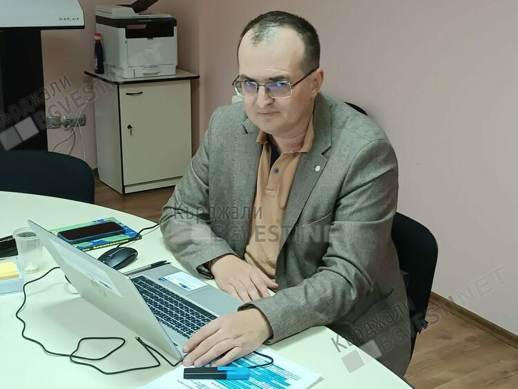 Иван Робов
