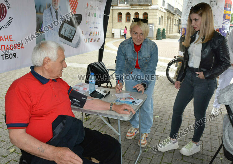 Мария Янева: 50% от българите са с високо кръвно, половината се лекуват неадекватно или не се лекуват