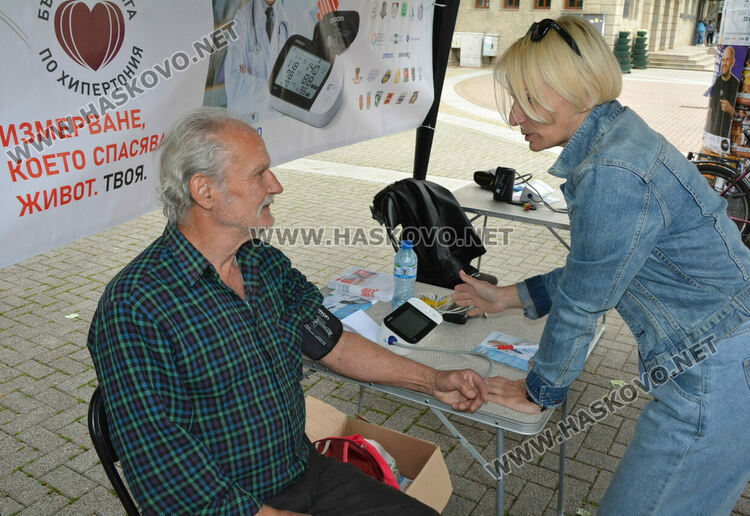 Мария Янева: 50% от българите са с високо кръвно, половината се лекуват неадекватно или не се лекуват