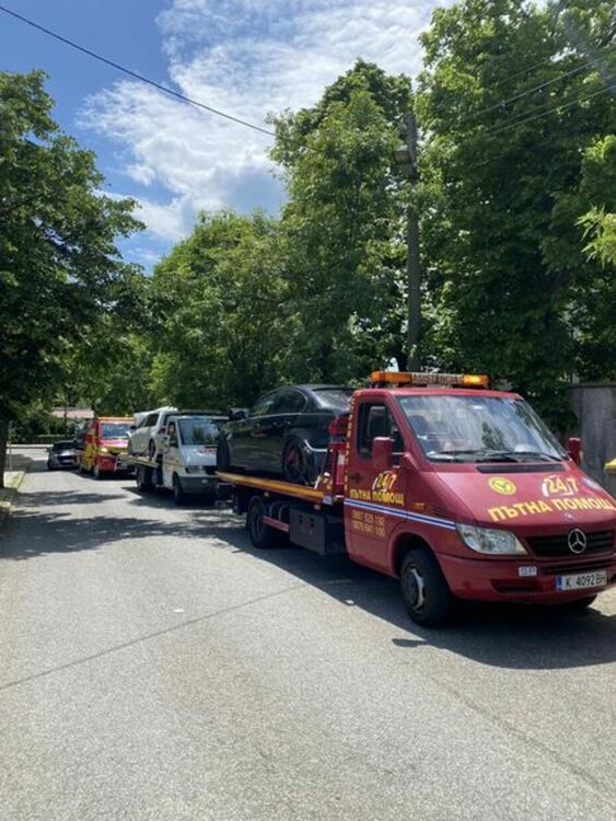 Неправилно изпреварване е причината за катастрофата при Върхари,четирима са в болница