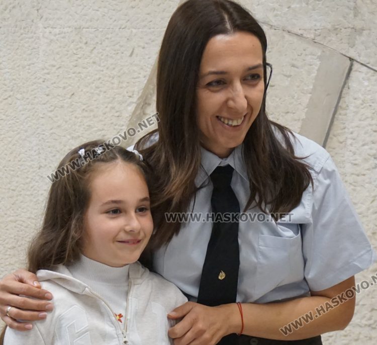 Наградиха най-добрите от конкурса "С очите си видях беда"