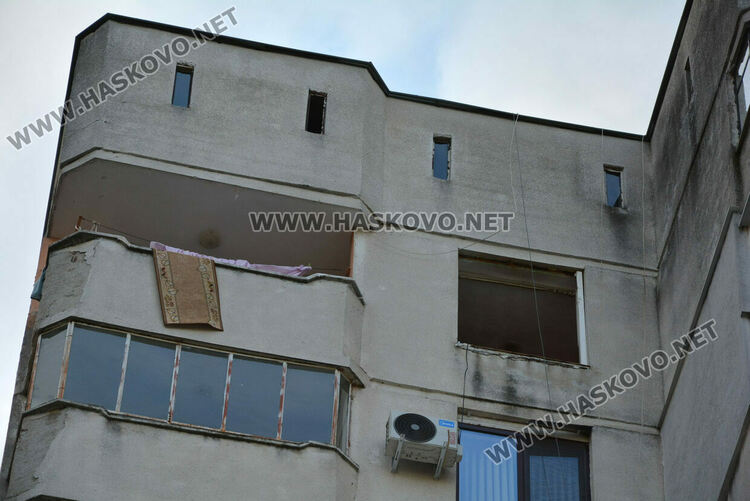 Взрив в блок в Хасково