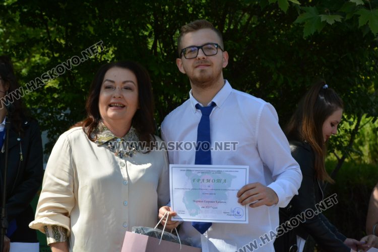 „Достоен Асеновец“ на ПГДС е Даниел Маджаров