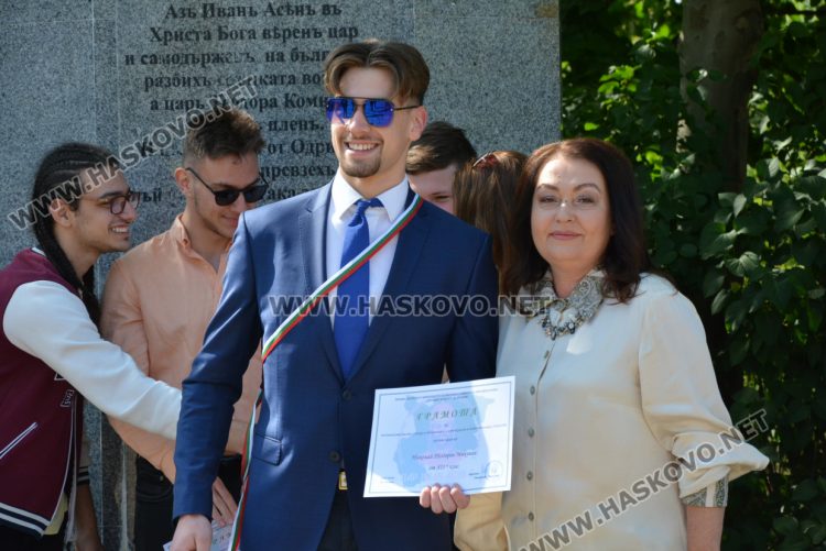 „Достоен Асеновец“ на ПГДС е Даниел Маджаров