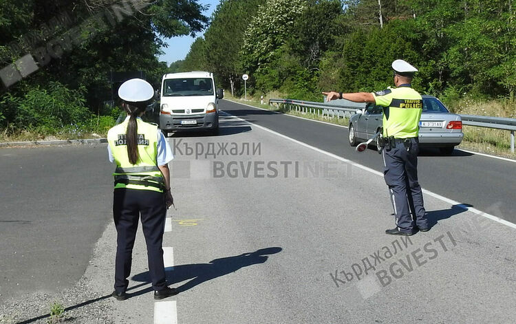 Специализирана операция на Пътна полиция в Кърджалийско-резултатът 30 акта и 138 фиша