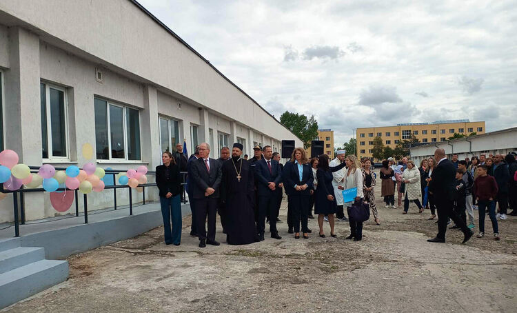 Три пъти е спаднал мигрантският натиск към страната ни спрямо миналата година