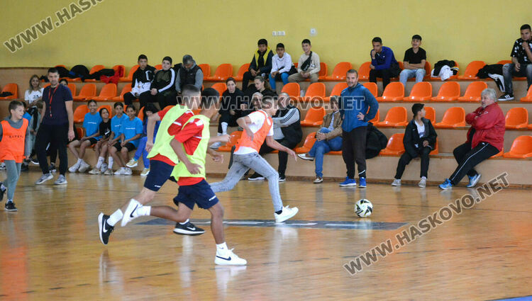 Спортното училище отбеляза в аванс Деня на българския спорт