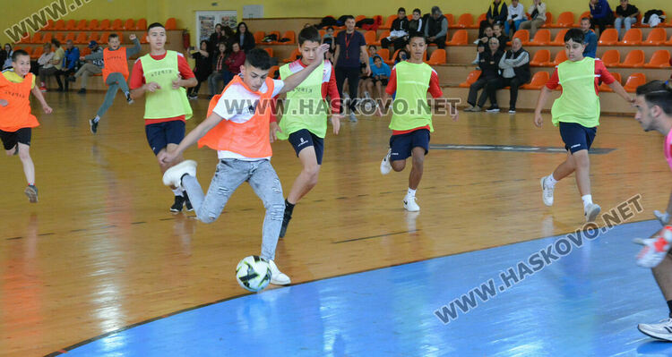 Спортното училище отбеляза в аванс Деня на българския спорт