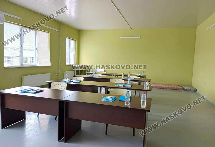 Три пъти е спаднал мигрантският натиск към страната ни спрямо миналата година