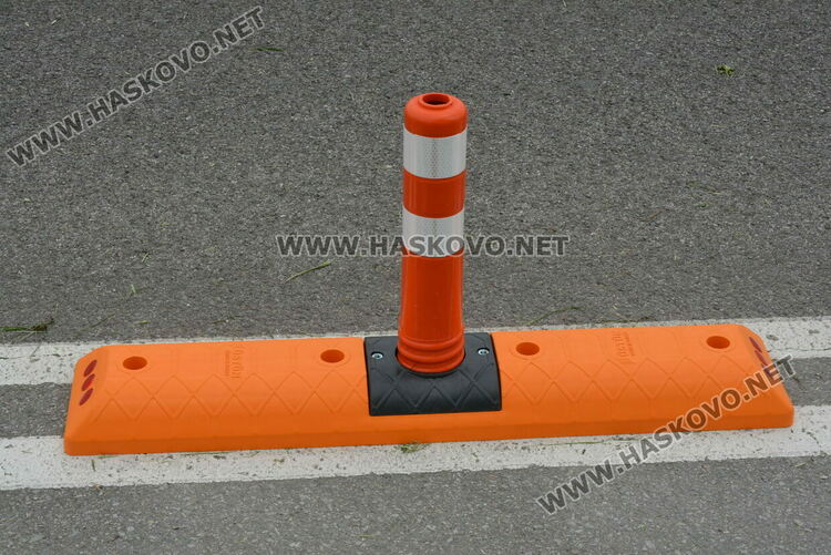 Монтират гумени ограничители до „Холидей парк“ заради нарушения от водачи