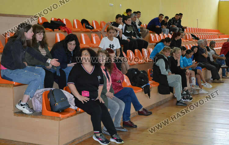 Спортното училище отбеляза в аванс Деня на българския спорт