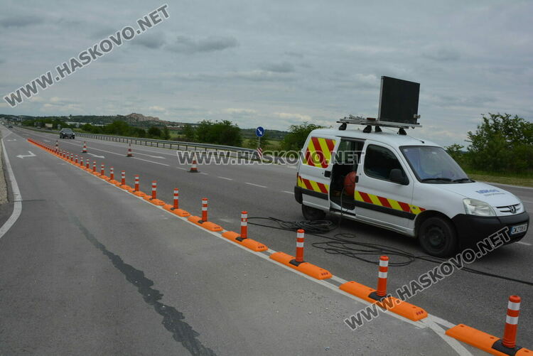 Монтират гумени ограничители до „Холидей парк“ заради нарушения от водачи