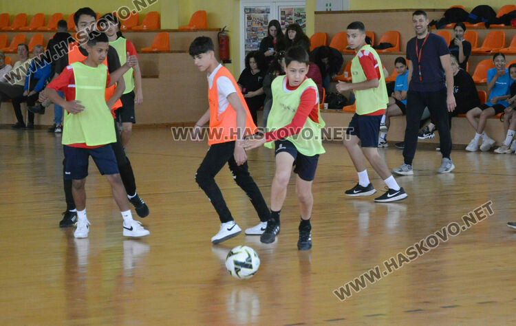 Спортното училище отбеляза в аванс Деня на българския спорт