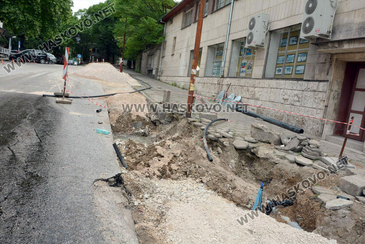 Квартал в Хасково ще е без вода заради изграждане на връзки към водопровод