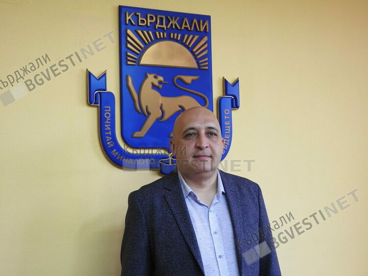 Кметът Ерол Мюмюн:Младите хора са ни приоритет,работим Кърджали да бъде успешно място за реализация