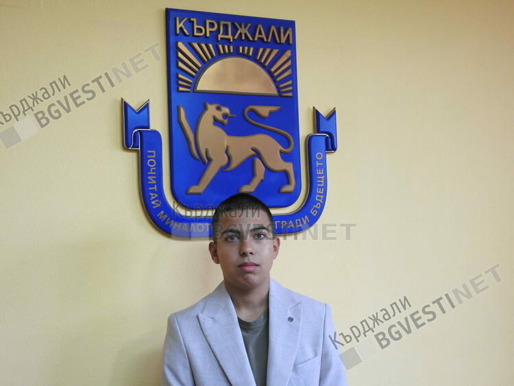 Кметът Ерол Мюмюн:Младите хора са ни приоритет,работим Кърджали да бъде успешно място за реализация