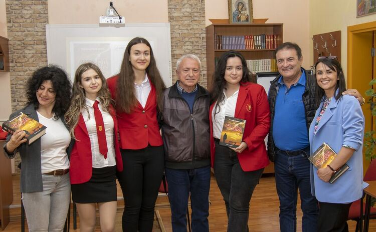 Литературна среща в „Славейков“