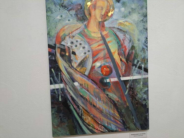 В Художествената галерия откриха традиционната изложба по повод 24 май 