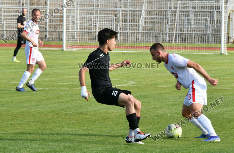 „Саяна Хасково“ писа шестица на „Сокол“